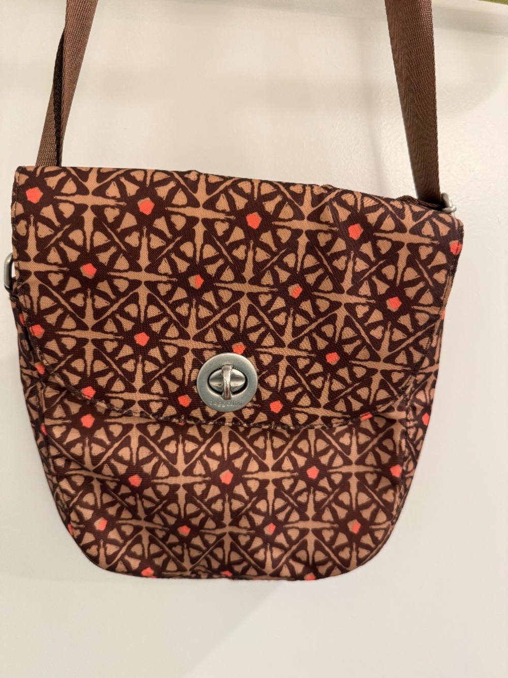 Baggallini Crossbody Bag, Fall Color, NWOT, Lots of pockets